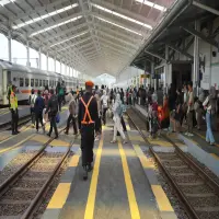 Purwakarta Masuk 7 Stasiun Tersibuk di Daop 2 Bandung Selama Angkutan Lebaran 2026