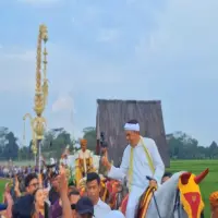 Heboh! Ribuan Pengunjung Saksikan Ngarak Budak Sunat di Ultah KDM ke-55 di Lembur Pakuan Subang, Suasana Masih Ramai Hari Ini