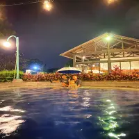 Liburan Hangat Bersama Keluarga, Berendam Nyaman di Villa Sari Alam Ciater Subang