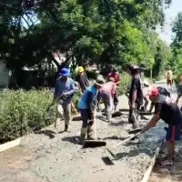 Dukung Produksi Tani, Pemdes Sidamulya Cipunagara Subang Bangun Jembatan