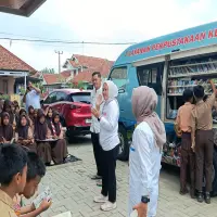 Budaya Literasi, Desa Sindangpanon Hadirkan Perpustakaan Keliling