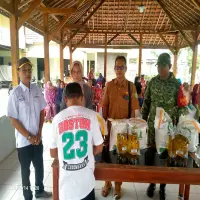 Pemdes Cidadap Salurkan Bantuan Pangan untuk 900 Keluarga