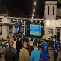 Lihat Lagi Keseruan Nobar Persib Bandung di Disparpora Subang