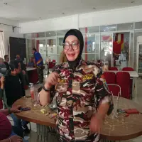 Dewan Pendidikan Subang Apresiasi Program Seragam Gratis