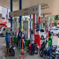 Harga BBM Nonsubsidi terbaru Melonjak Tajam! Pertamax Turbo Nyaris Rp20 Ribu