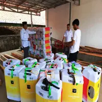 Kemenhaj Purwakarta Kontrol Ratusan Koper Milik Calon Jemaah Haji