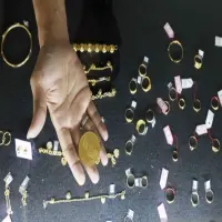 Harga Emas Hari Ini Kamis Pagi Turun Serentak, UBS, Antam, dan Galeri24