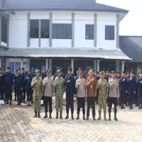 Lapas Subang Razia Kamar Hunian dan Tes Urine Warga Binaan