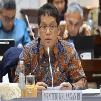 Menkeu Purbaya Klarifikasi Maksud Prabowo Subianto Terkait Orang Desa Tidak Pakai Dolar