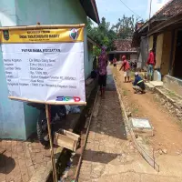 Pemdes Tanjungsari Barat Bangun Jalan Lingkungan Cor Beton
