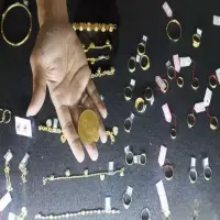 Harga Emas Perhiasan Kompak Stabil Hari Ini, Cocok Buat yang Lagi Nunggu Momen Beli?