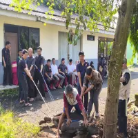 Nalendra Group dan Yayasan Adityarini Napitupulu Peduli Salurkan Qurban di Gedung Serba Mulia Sukamelang