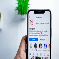 Cara Gunakan 2 Akun Instagram di HP, Gak Perlu Logout!