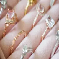 Harga Emas Perhiasan Hari Ini 5 Juni 2026: Cek Daftar Harga Terbarunya!