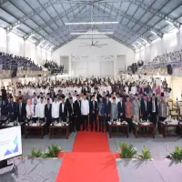 Serahkan Lebih dari 1.000 Sertipikat Tanah Wakaf dalam ICOP 2026, Menteri Nusron Wahid Minta Penerima Jadi Pionir Percepatan