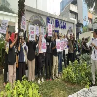 Program MBG Digedor Massa, Kantor BGN Dipenuhi Sindiran dan Tuntutan