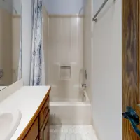 6 Cara Membersihkan Kamar Mandi yang Benar