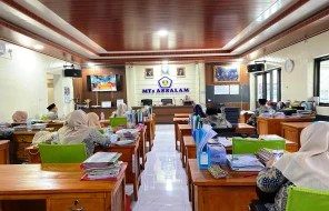 MTs As-Salam Plered Tingkatkan Kualitas Pembelajaran Lewat IHT