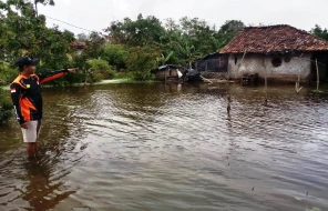 Dampak Rob, Warga Langgensari Subang Mulai Terserang Penyakit