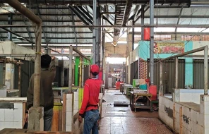 Infrastruktur Pasar Rakyat Sukamelang Subang Rusak