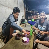 Kuliner Legend Sorabi Situ Cigayonggong Kasomalang, Mampu Bertahan 22 Tahun, Penikmatnya dari Berbagai Pulau