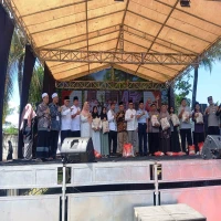 Ramadhan Penuh Cinta Bagikan 5.000 Paket Sembako di Subang