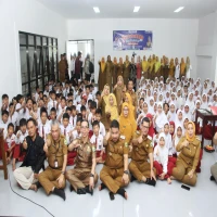 Bupati Subang Ajak Pelajar Jadi 'Game Changer' Lewat Membaca, Kunjungi Perpustakaan Daerah di Pekan Literasi