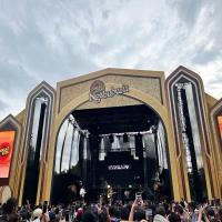 Warga Subang Antusias Ngabuburit Bareng Padi Reborn di Alun-alun