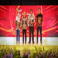 Perum Jasa Tirta II Raih Penghargaan Bergengsi Anugerah BUMN 2025