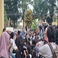 Ribuan Pencari Kerja Serbu Disnakertrans Subang Padahal Lowongan Cuma 70 Posisi di PT U-Jump