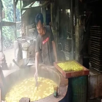 Perajin Tahu di Purwakarta Dihantam Gelombang Kenaikan Harga Kedelai Impor
