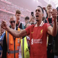 Juara Liga Inggris, Liverpool Samai Rekor Manchester United dengan 20 Gelar