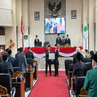 Akhirnya Aceng Kudus Diganti Juga, Foggy Subagja Resmi Dilantik DPRD Subang