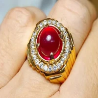 12 Khasiat Batu Merah Delima yang Jarang Diketahui