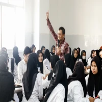 Pastikan Ketersediaan Lapangan Kerja untuk Masyarakat, Ahmad Luthfi Tinjau Kawasan Industri Kendal