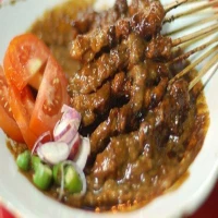Resep Sate Kambing Bumbu Kacang, Empuk dan Gurih!