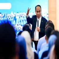 Kemenkop Tandatangani Pakta Integritas Anti Korupsi Guna Menyukseskan Program Kopdes/ Kel Merah Putih
