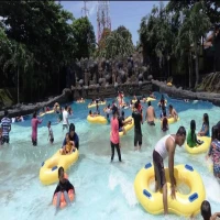 Selama Libur Panjang, Pengunjung Kolam Renang Waterboom Ciereng di Subang Meningkat