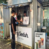 Ruang Seduh, Kafe Minimalis Primadona Baru di Taman Kodim Subang