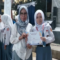 Rahmawati Hidayah Siswi SMAN 1 Subang Sabet Juara 1 Jurnalistik di FLS3N Tingkat Kabupaten