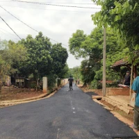 Warga Apresiasi Pemdes Sindangsari Bangun Jalan Hotmix Dusun Krajan Tengah