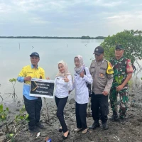 Kecamatan Legon Kulon Dampingi Peresmian CSR PT DAHANA: Sumur Bor dan 1000 Mangrove untuk Desa Legon Wetan