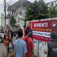 Polres Purwakarta Gencar Pasang Spanduk Imbauan Tidak Konsumsi Miras