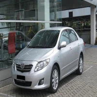 Mengenal Corolla Altis Lama Generasi Kesembilan (2001-2007) Desain, Performa Hingga Harga