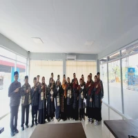 Rizma Tour Kembali Berangkatkan 18 Calon Jemaah Umroh ke Tanah Suci