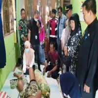 Bocah Muara di Subang Terpaksa Berhenti Sekolah, Terbaring Tak Berdaya Akibat Tumor di Kaki