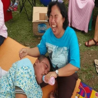 10 Lomba 17 Agustus yang Unik untuk Ibu-Ibu yang Seru dan Bikin Ketawa!