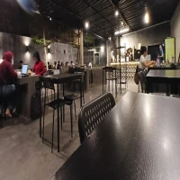 Rekomendasi Cafe di Subang, 5 Tempat Ngopi Terbaik dengan Suasana Nyaman dan Menu Variatif