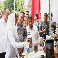 Wakil Menteri Perdagangan Lepas Ekspor Kopi Subang ke China