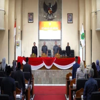Jawaban Pemda Atas Catatan Kritis Gerindra dan NasDem